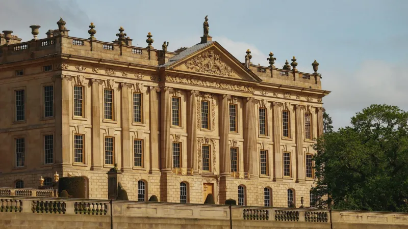 Behind Gilded Curtains: How England's Private Theatricals Revolutionised the Art of Drama