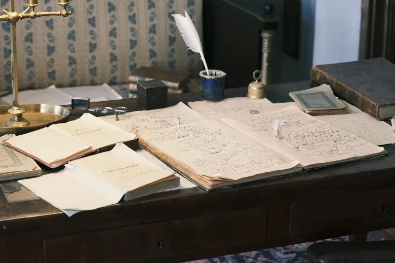 The Literary Musicians: When Britain's Greatest Writers Wielded Both Pen and Bow